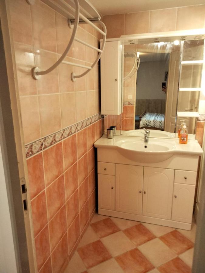 Bed and Breakfast Chez Angelique Marcorignan Экстерьер фото